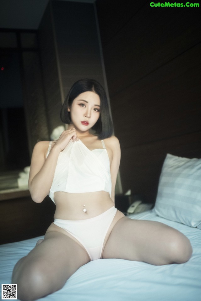 Jeong Bomi 정보미, [BLUECAKE] SECRET – Set.02 No.92a1bc